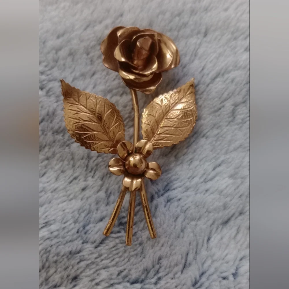 Vintage Coro Gold-Tone Rose Brooch | Signed Floral Pin with Textured Leaves